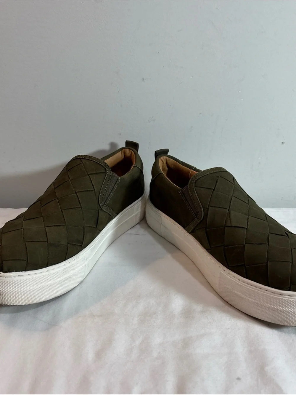 Steve Madden Women’s Slip-On Woven Casual Sneakers in Olive Green 9/2